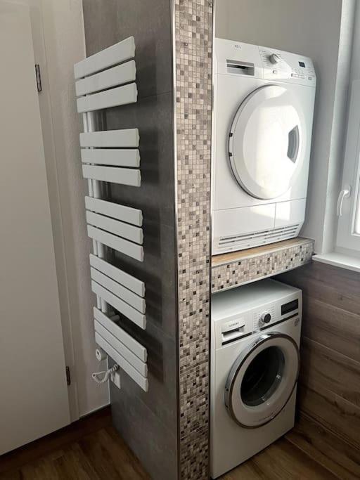 Moderne, Stilvolle Ferienwohnung In Eich Eich  Kültér fotó